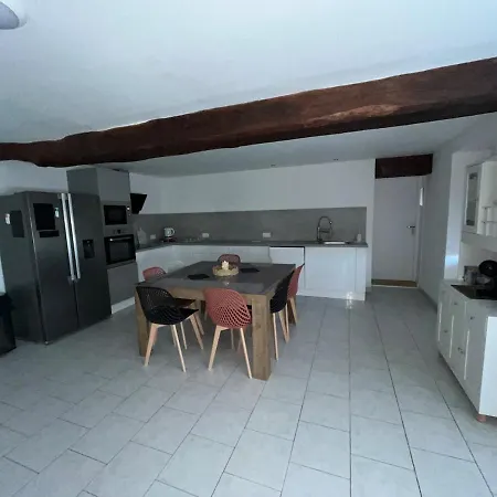 Maison Des Gautraies Holiday home Becon-les-Granits